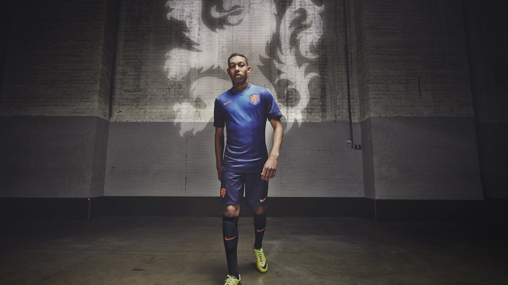 中国足球联赛鼓励青训球员参与志愿服务活动，中国足协青训补偿机制